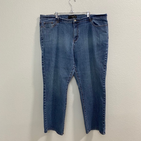 Venezia Plus Jeans - Picture 1 of 7